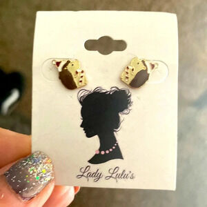 lady lulu hedgehog candy cane studs 🐼🐼🐼